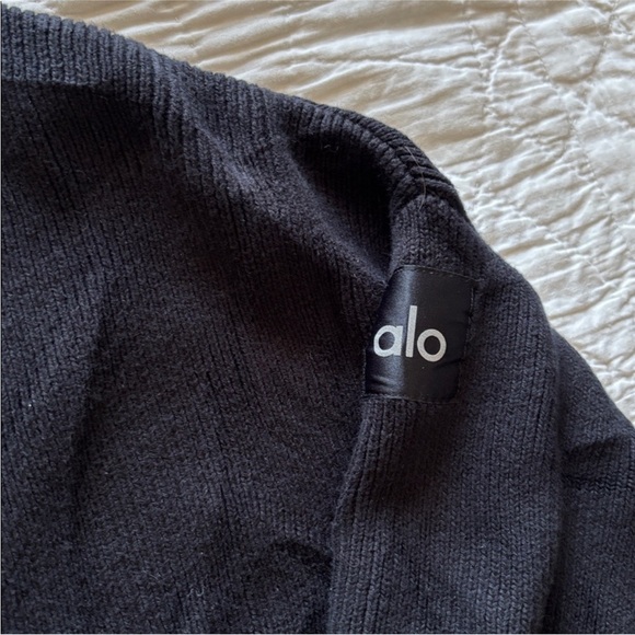 ALO Scholar Crewneck Sweater - Picture 3 of 11